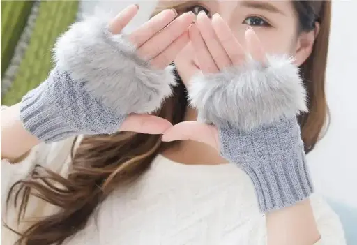 2 Pcs Blended Textured girls Fingerless Gloves